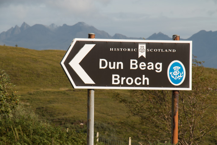 Schild: Broch - Isle of Skye